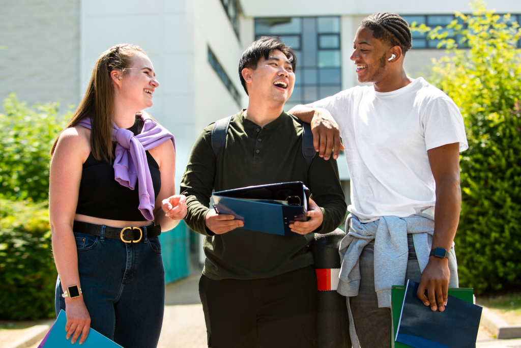 Strengthening Research Management in European Universities of Applied Sciences